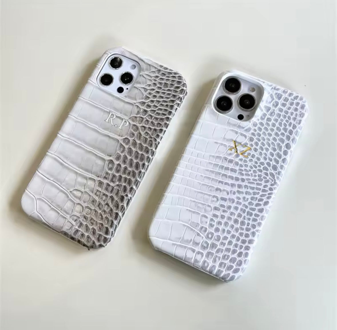 Luxe croc phone case - Goldbar