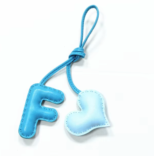 Letter Charm - Goldbar