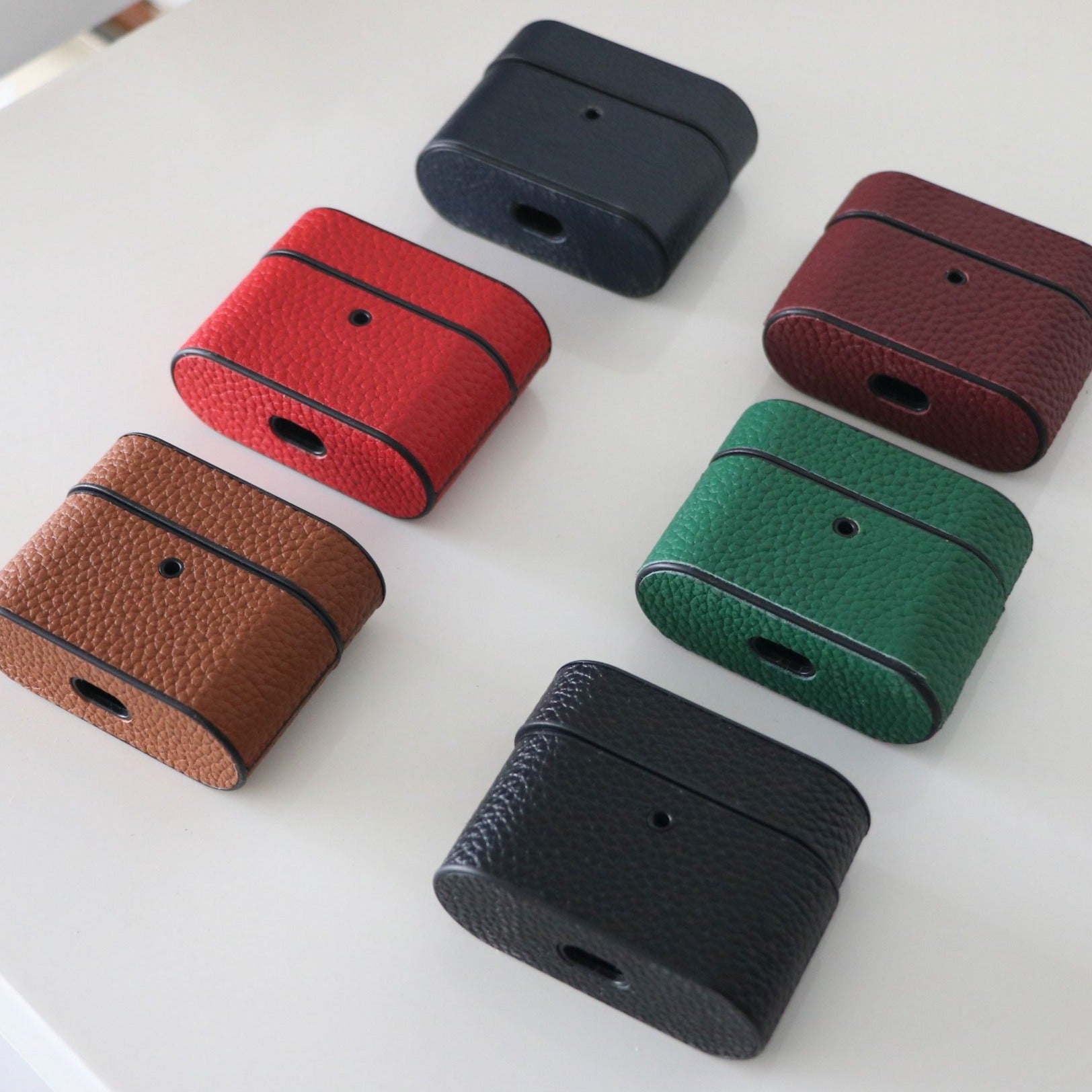 Classic Airpods Case - Goldbar