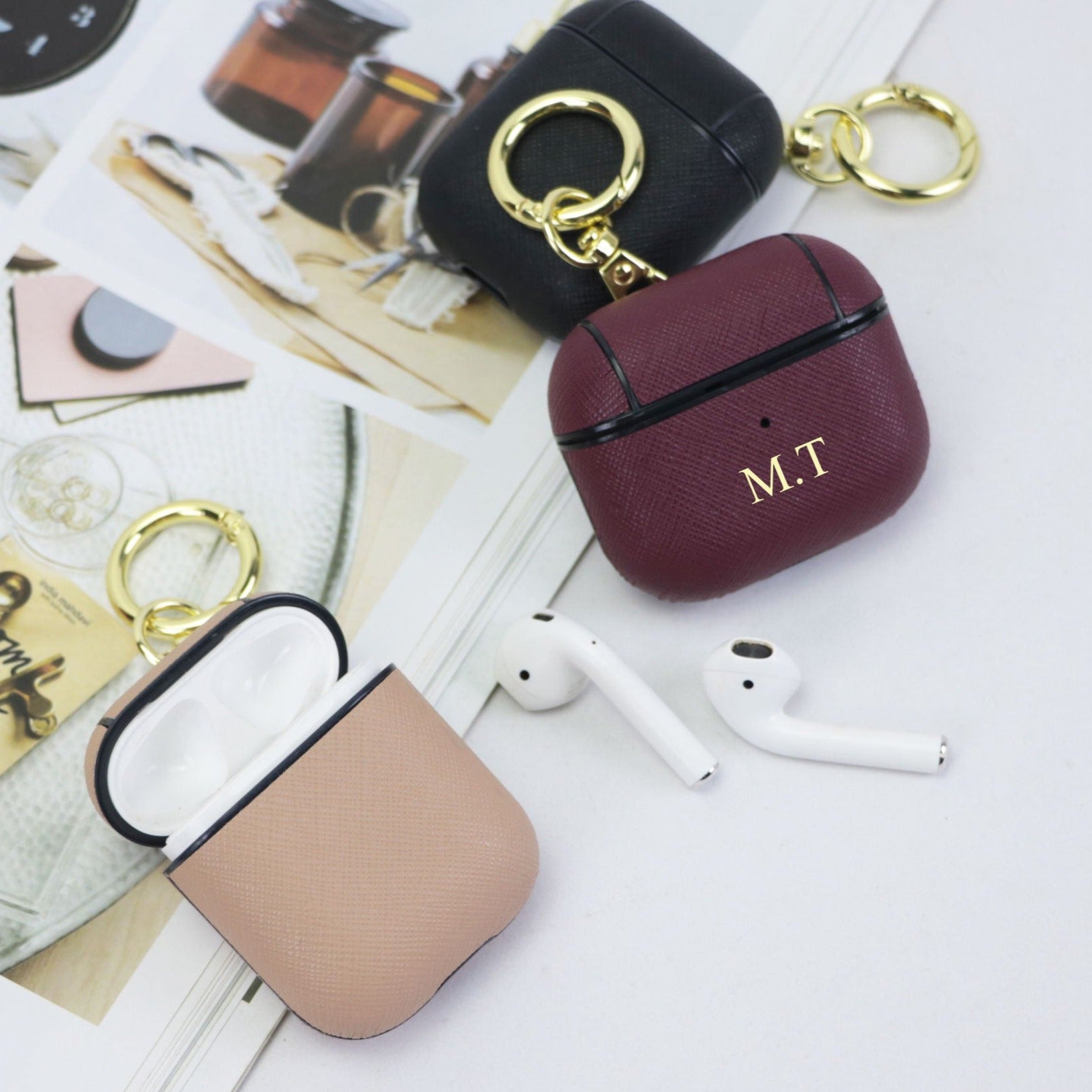 Keychain Airpods Case - Goldbar