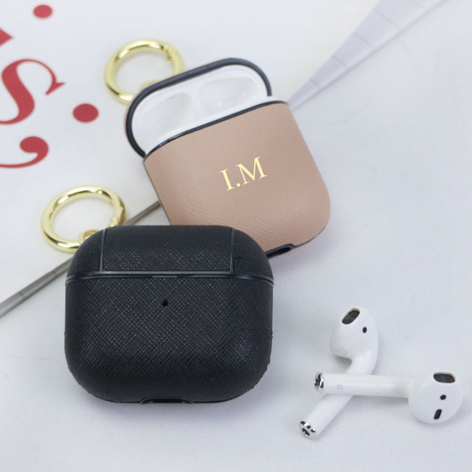 Keychain Airpods Case - Goldbar