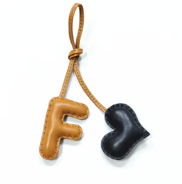 Letter Charm - Goldbar